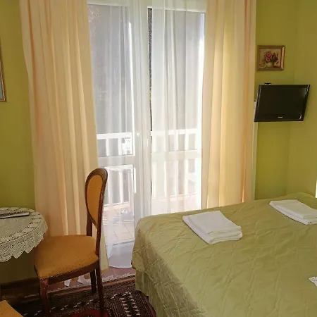 Ośrodek wypoczynkowy Willa Pod Różami *