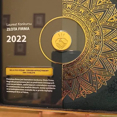 Willa Pod Różami Ośrodek wypoczynkowy *